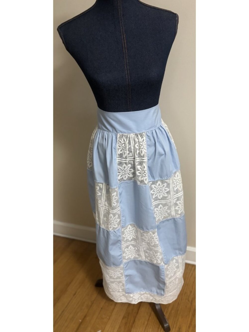 Vintage 70's Blue White Lace Long Skirt Apron Cottage Country Back Tie Bow